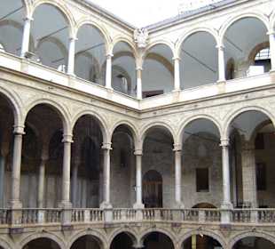 Palazzo Reale - Innenhof
