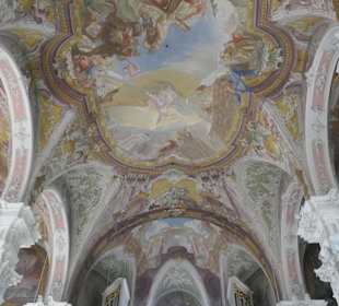 St. Peter, Barockkirche mit Rokokoausstattung 