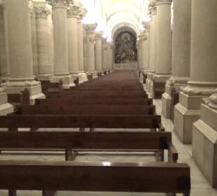Krypta der Catedral de la Almudena