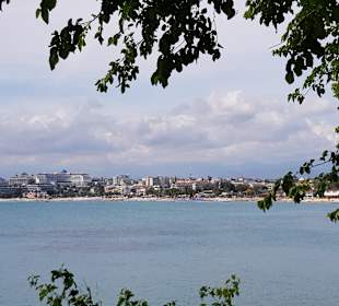 Strand Side