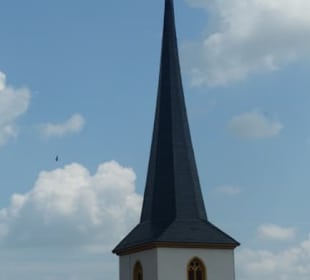 Die kath. Kirche von Escherndorf am Main