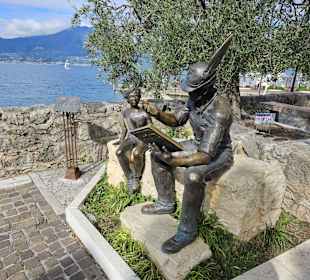Statue Monumento all'Alpino am Hafen