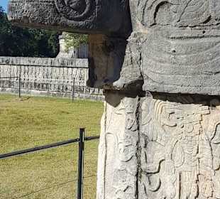 Santi Tour/Playa del Carmen in Chichen Itza