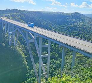Puente de Bacunayagua