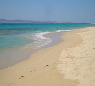 Barfuss im warmen weichen Sand ...