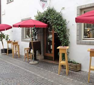 Außenansicht der Vinothek Enovit