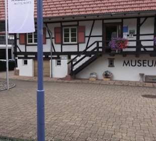 Museum für Mineralien und Mathematik