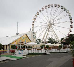 Riesenrad „Roue Parisienne“ (48m hoch)