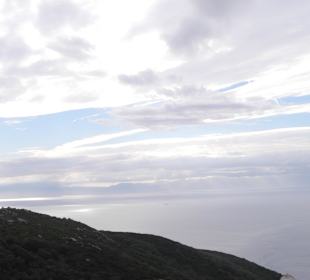 Blick nach Korsika