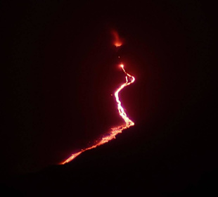 Ätnaausbruch am 14.5.2015 mit Zoom