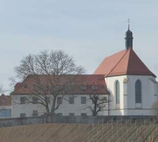 Blick zur Vogelsburg und Kirche Maria Schutz