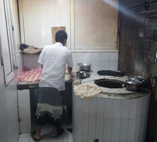 Blick in die Fladenbrotbäckerei