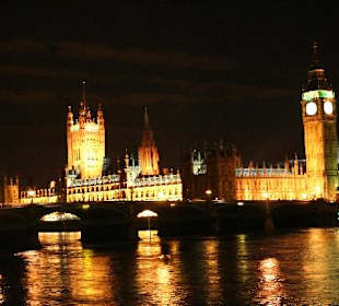 Houses of Parliament by Night