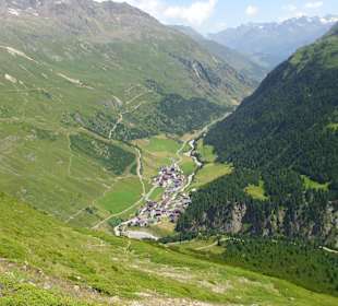 Blick auf das Bergsteigerdorf Vent