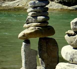 Kuriose Steinfigur