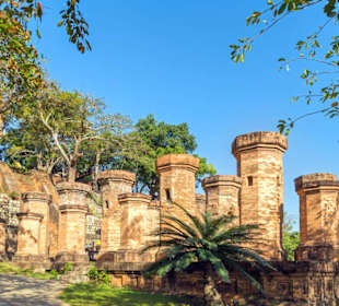 Po Nagar Cham Türme / Thap Ba