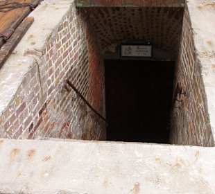 Wejście pod Ratuszem