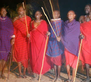 Auftritt der Masai`s