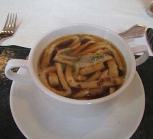 Fädlesuppe