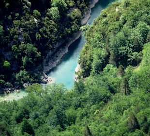 Blick von der Route des Crètes in den Canyon