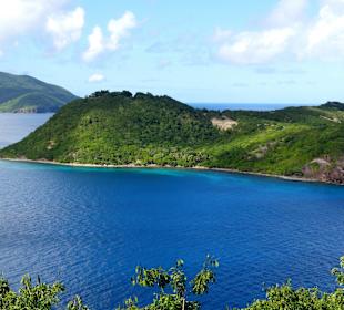 Auf dem Weg zum Fort Blick auf die Bucht