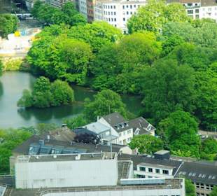 Vom Rheinturm runter verschiedene Fenster