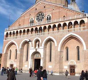 La Basilica di Sant' Antonio