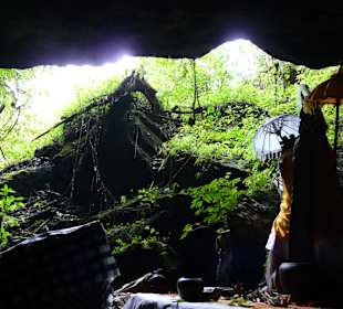 Ein Tourenhöhepunkt: Heilige hinduistische Höhle