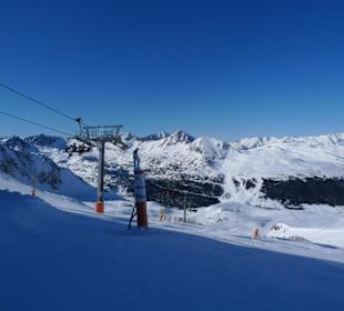 Грандвалира и Валльнорд 