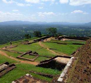 Tempelanlage auf dem Berg Sirigirya