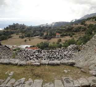 Das zerstörte Amphitheater von Selge
