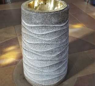 Taufbecken in der St. Martini Kirche Lesum