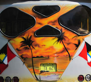 Charles Safaribus - Antigua