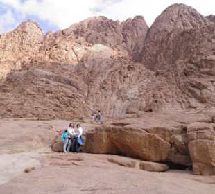 Der Berg gegenüber dem Kloster