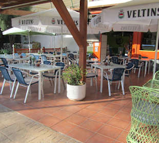 Mit neuen Terrassenmöbeln 