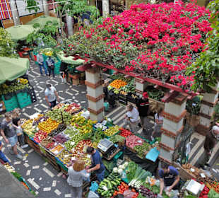 Rundgang durch die Markthalle von Funchal