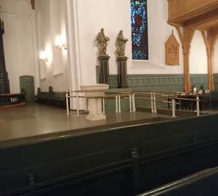 Heilige an der Wand.