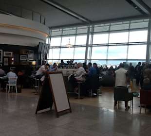 Terminal 2 - Restaurant