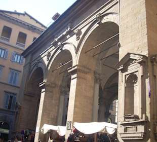 Loggia dei lanzi