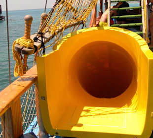 Rutsche auf unseren Schiff