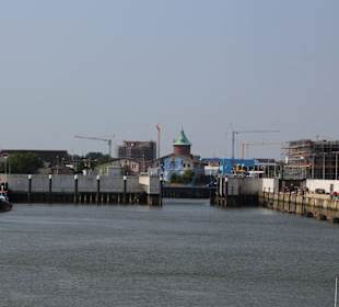 Reger Betrieb im Hafen