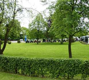 Landpartie Springer Schloss