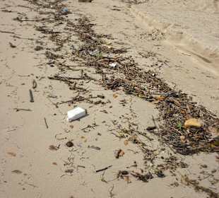 Strandabschnitt 200 Meter rechts