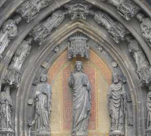 Besichtigung Servatiusbasilika (mit Schatzkammer)