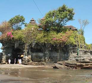 Schöner Tempel im Meer