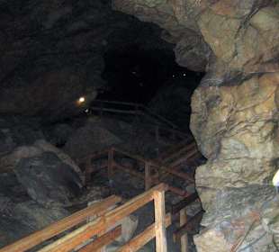 Der Weg durch die Höhle