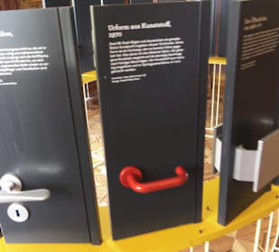 Heimatschutzzentrum in der Villa Patumbah