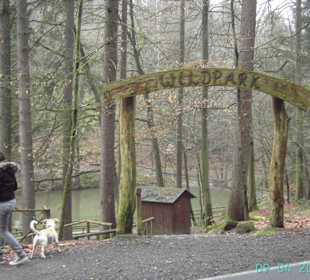 Eingang zum Wildpark