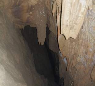 Скельская пещера, Крым