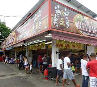 Kleiner Markt am Bahnhof